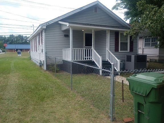 2nd image of 1412 E 10th St