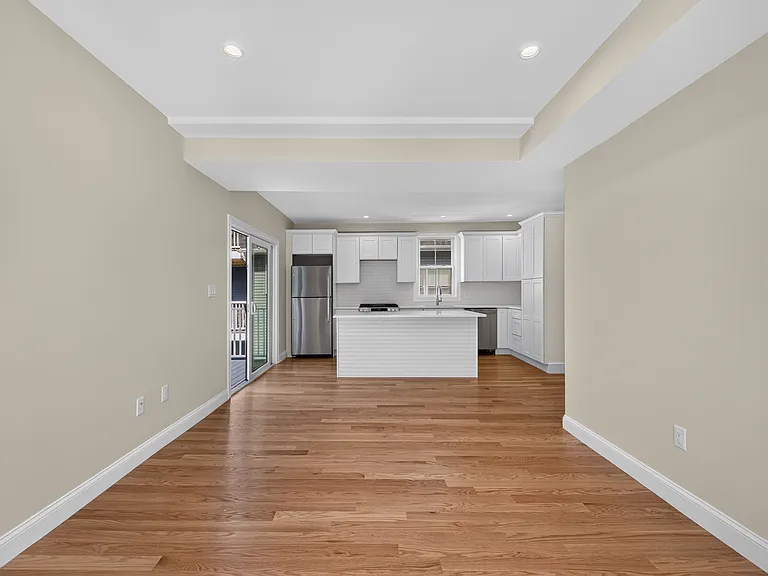 25 Richfield St #2 — Photo 14