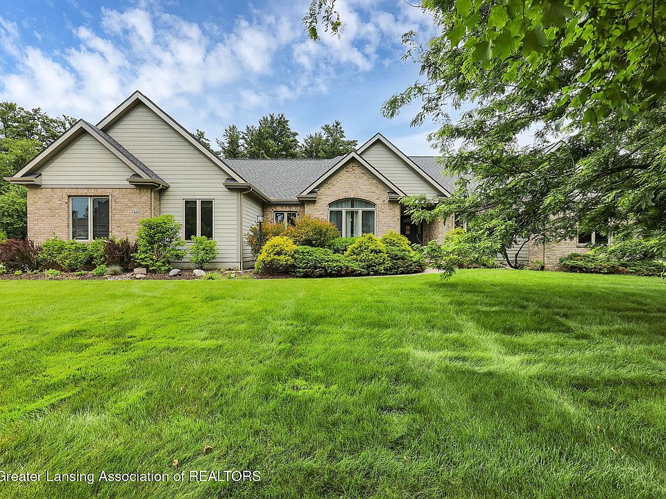 1st image of 4570 Wellington Dr