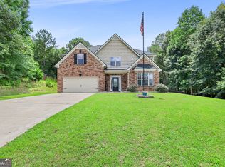 84 Blossom Ln, Newnan, GA 30263
