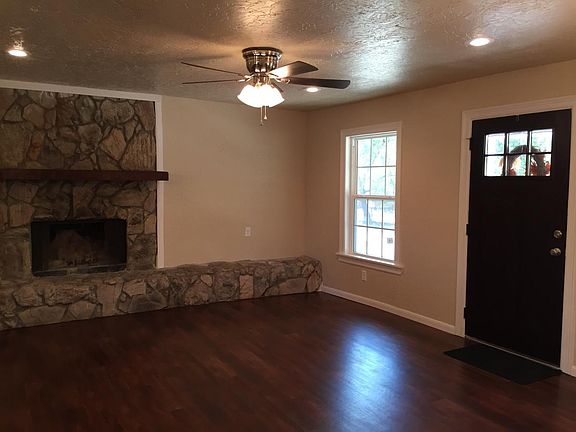 Open Concept Living Dining