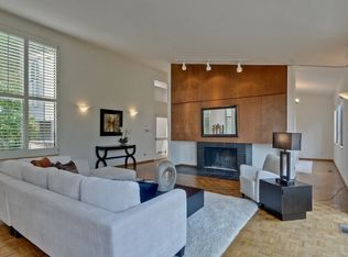 10 Live Oak Ln, Hillsborough, CA 94010