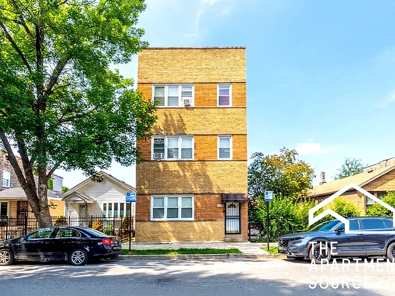 2968 S Loomis St #1 — Photo 21