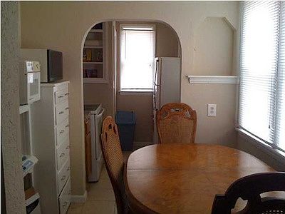 2nd image of 1425 W Maple St APT 2
