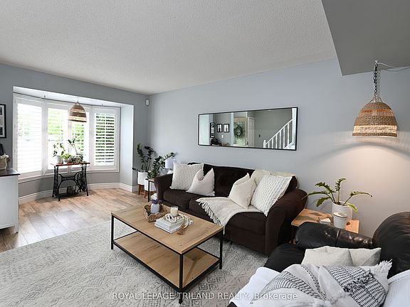 4th image of 101 Brookside St #21
