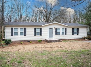 710 Hazel Ave, Kannapolis, NC 28083