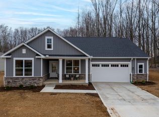3481 Winter Holly Dr, Amelia, OH 45102