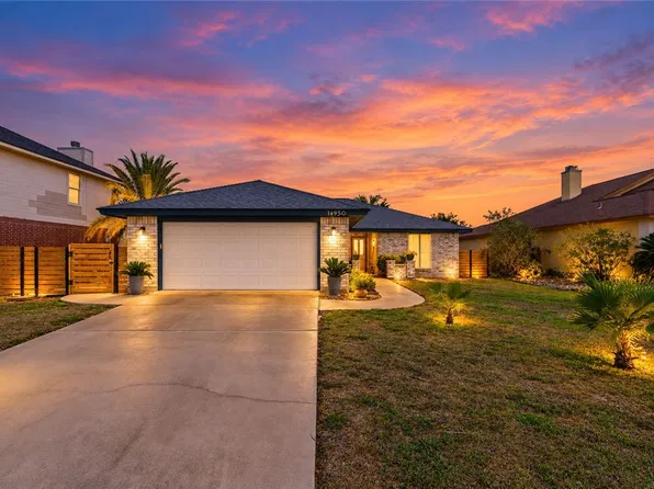 14950 Topgallant St, Corpus Christi, TX 78418