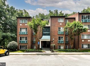 11831 Shire Ct APT 1A, Reston, VA 20191