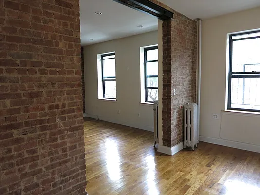 Rented by Bohemia Realty Group | media 11