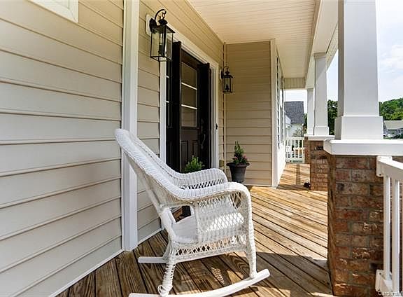 5th image of 7364 Sedgebrook Dr W