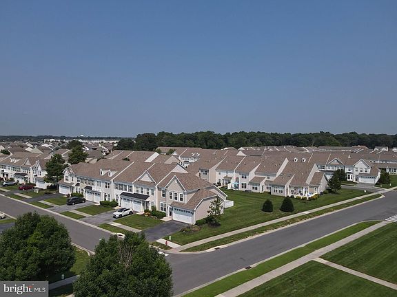2nd image of 29551 Whitstone Ln