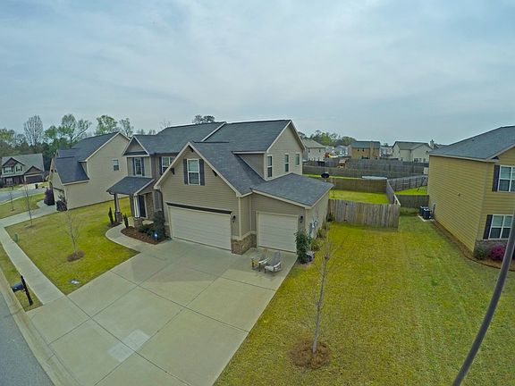 3rd image of 101 Flowing Meadows Dr