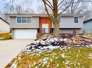 746 Keswick Dr, Iowa City, IA 52246