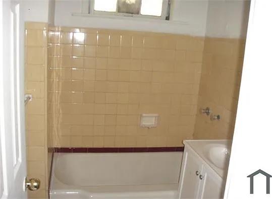 2 bed, 812 sqft, $1,095 — Photo 3