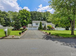 10 William Way, Matawan, NJ 07747