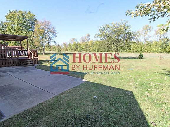 3rd image of 6108 Peacock Ln