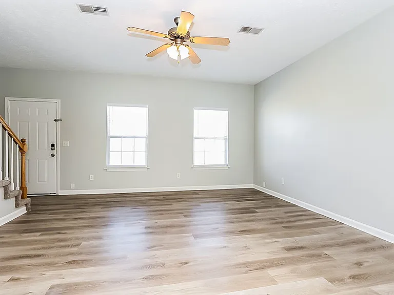459 Nyu Pl — Photo 4