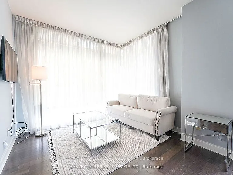 18 Yorkville Ave #1305 — Photo 9