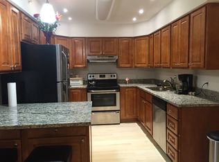 5510 Washington Rd APT 203, Kenosha, WI 53144