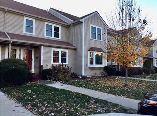 200 Heroux Blvd UNIT 2202, Cumberland, RI 02864