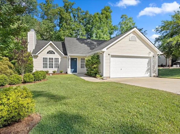 205 Hornholly Way, Holly Springs, NC 27540