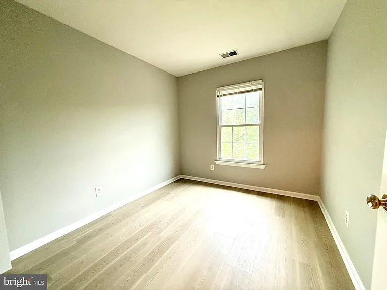 8 Diamond Hill Ct — Photo 15