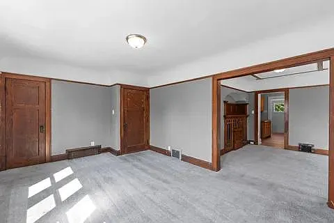 1504-1506 South 81st Street - 1504 — Photo 3