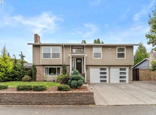 13729 SE Center St, Portland, OR 97236