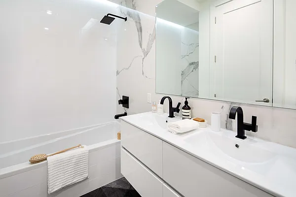Sold by Compass | media 6