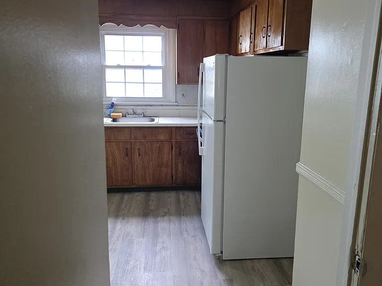 201 Maplewood Ave #3 — Photo 16