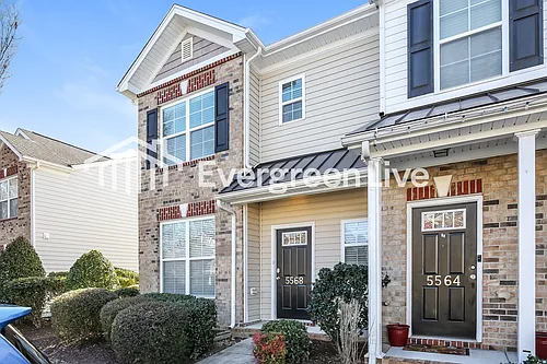 5568 Farm House Trl Photo 1
