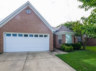 8408 Cross Point Dr, Olive Branch, MS 38654