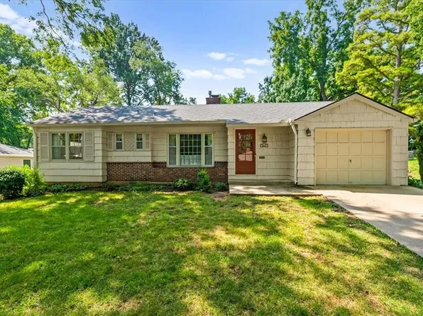 5615 W 78th Ter, Prairie Village, KS 66208