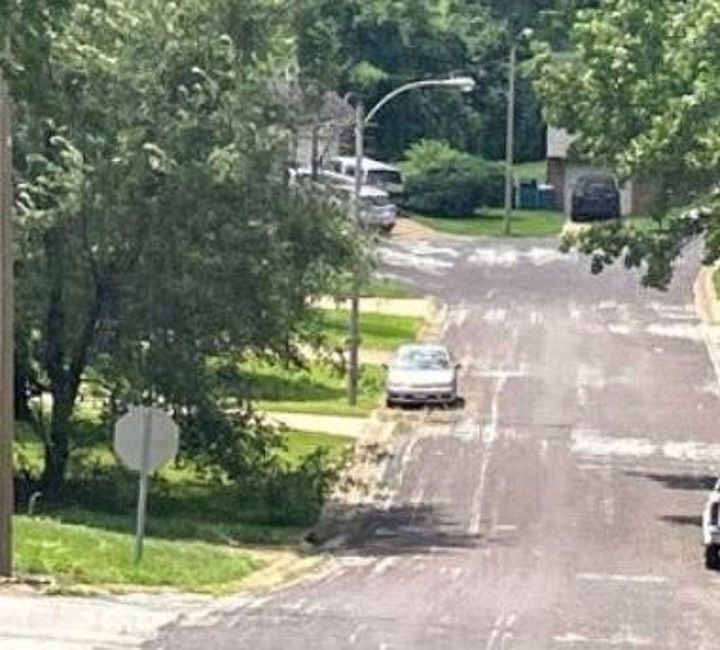 Exterior Neighborhood (street photo)