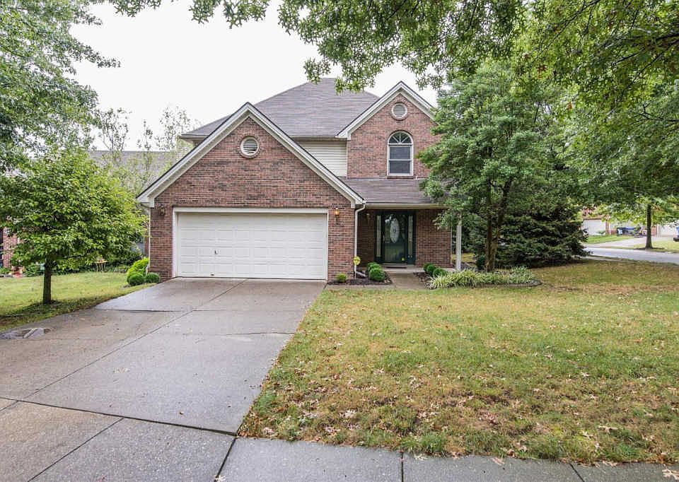 1st image of 601 Scotch Pine Cir
