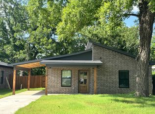 116 Harrison St, Denison, TX 75021
