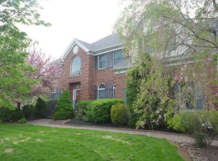 34 Millers Grove Rd, Belle Mead, NJ 08502