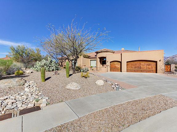 4th image of 1020 W Green Pebble Dr
