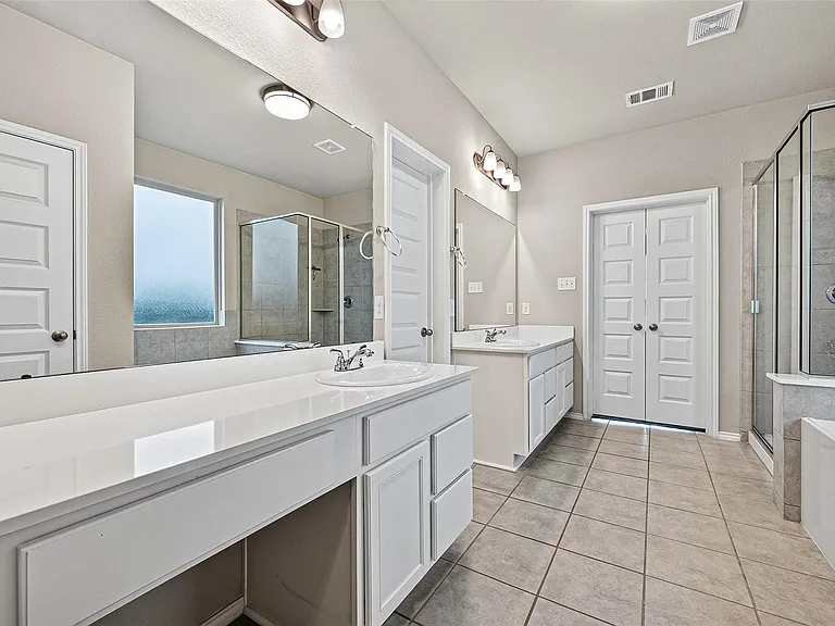 2511 Sandbar Shark Ct — Photo 23
