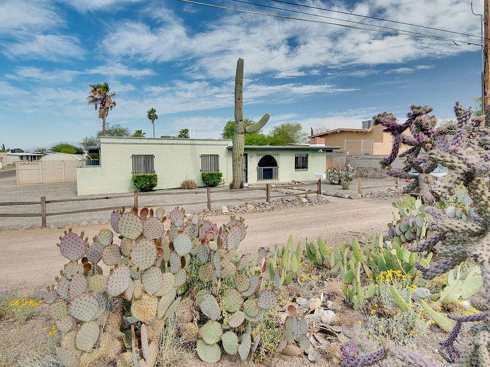 1st image of 3001 S La Cholla Blvd