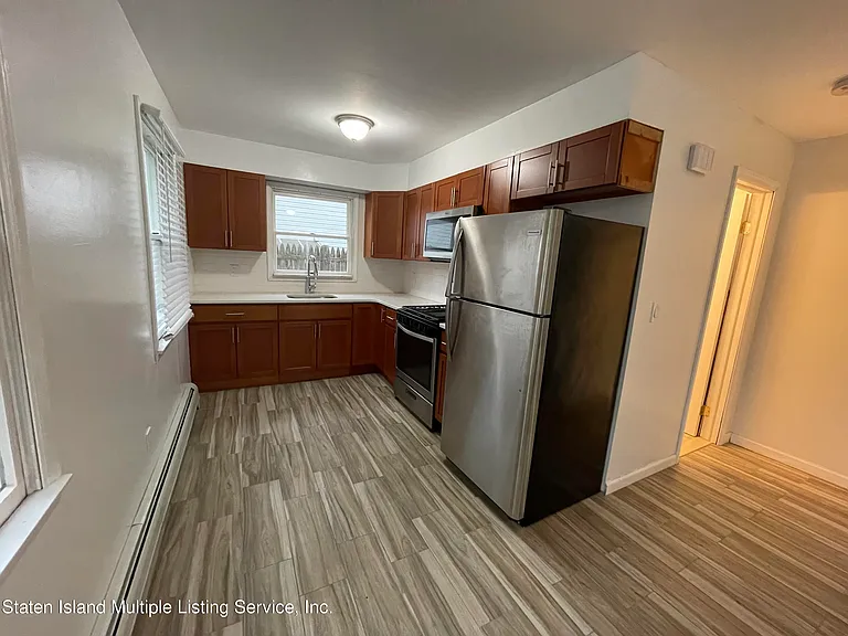 19 Hillcrest Ave #1 — Photo 1