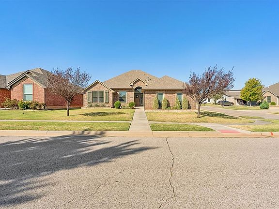 2nd image of 15925 Burkett Cir