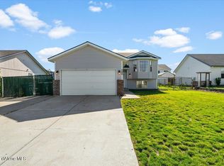 390 E Tiger Ave, Post Falls, ID 83854