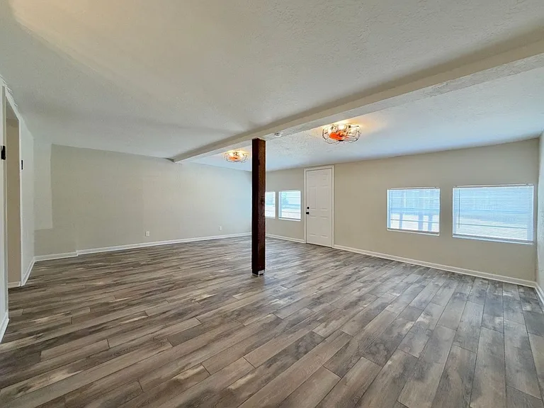 2712 NW Hilltop Dr — Photo 15