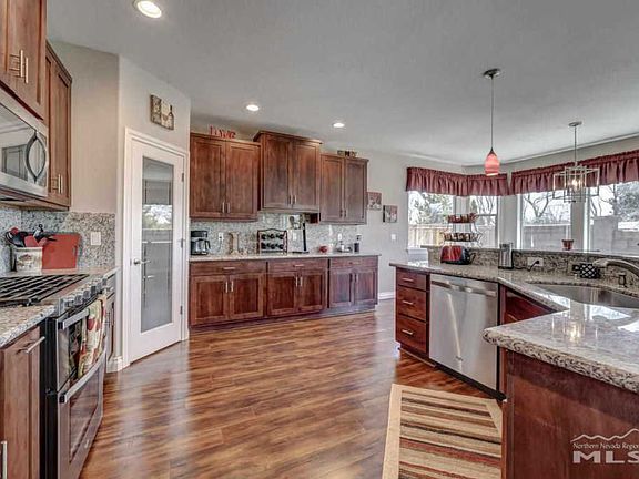 5th image of 1350 Cedar Creek Cir