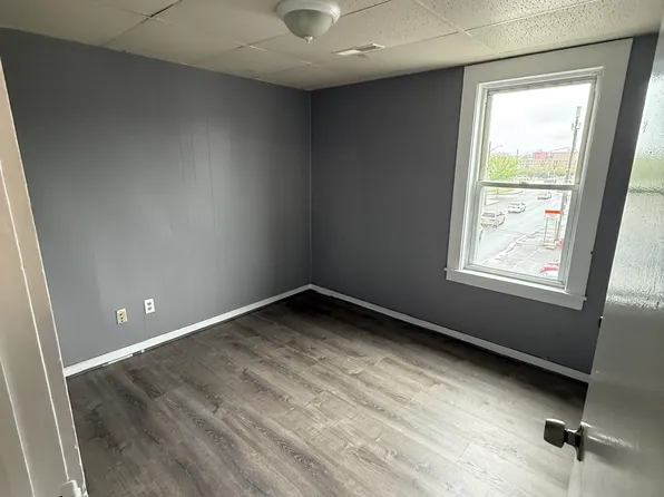 754 Aiken St Suite 14, Lowell, MA 01850