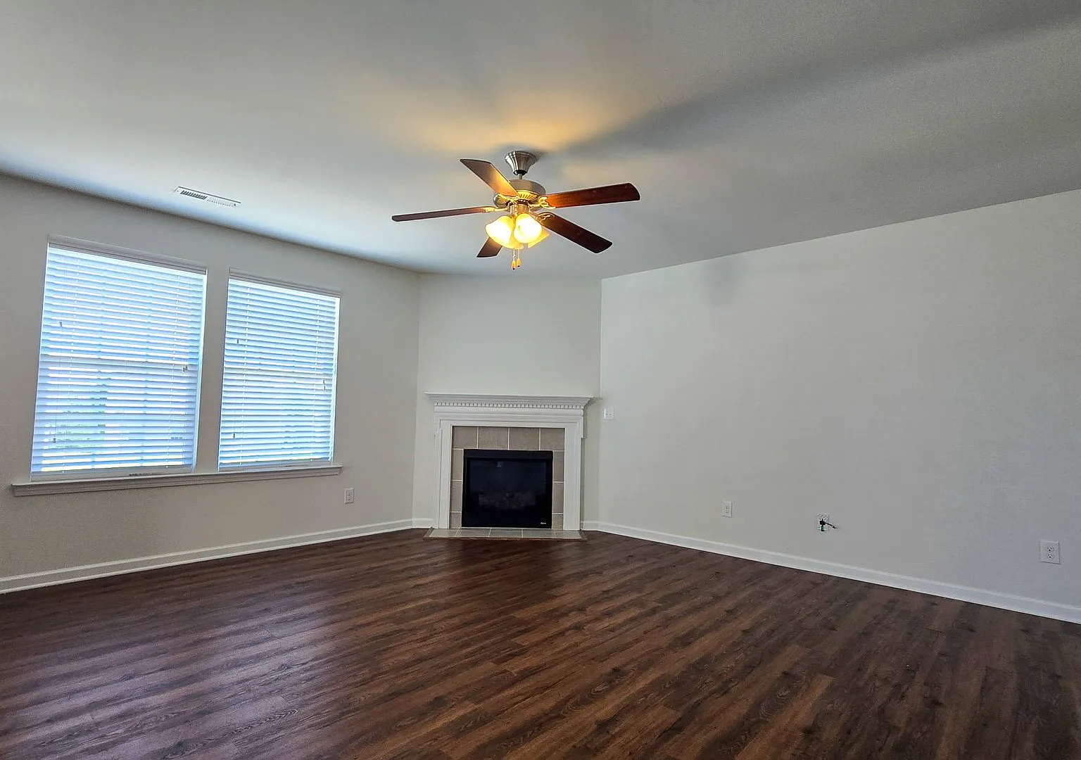5733 Midstream Circle — Photo 2