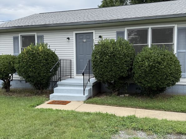 21 N Mapleleaf Ave