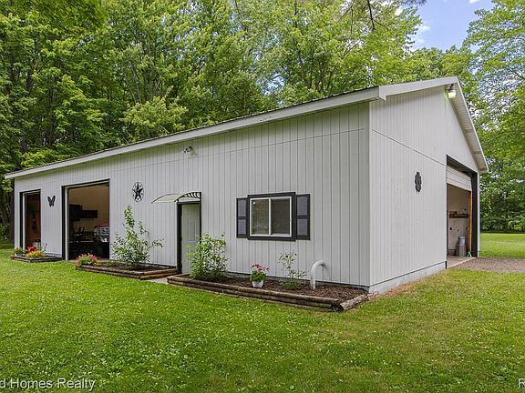 5th image of 12364 Morrish Rd